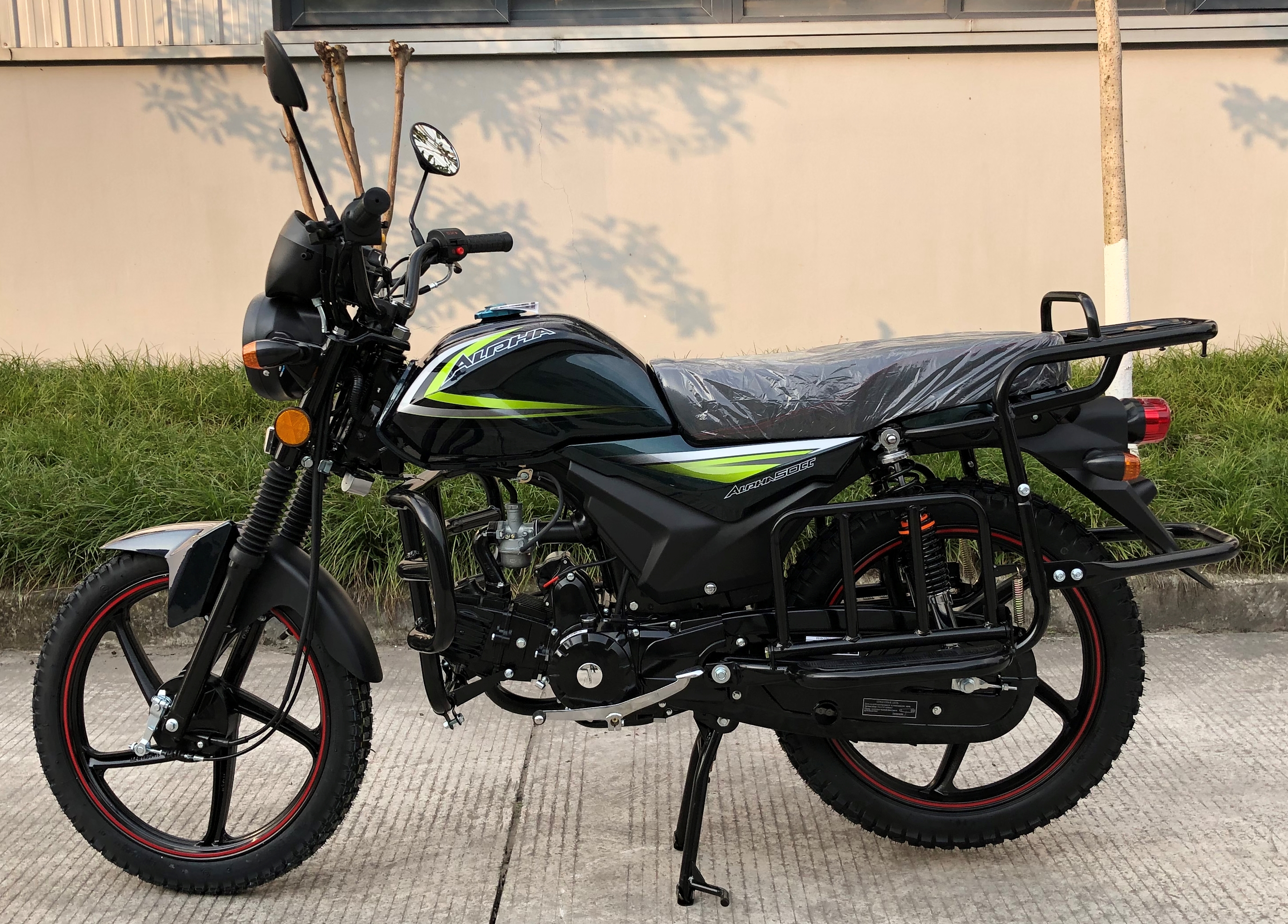 Мотоцикл Эконика Альфа Турист