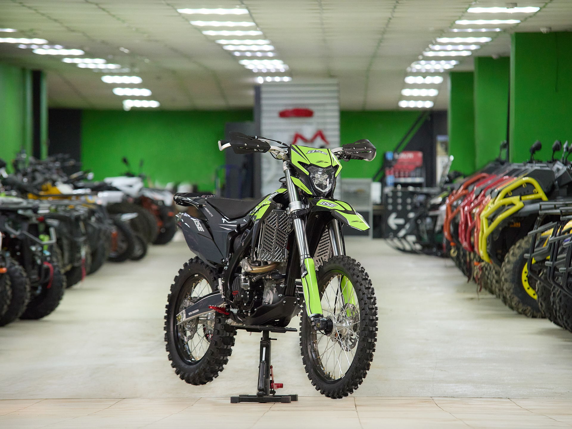 Кроссовый мотоцикл BSE Z7 Yellow Neon (ZS174MN-5A)