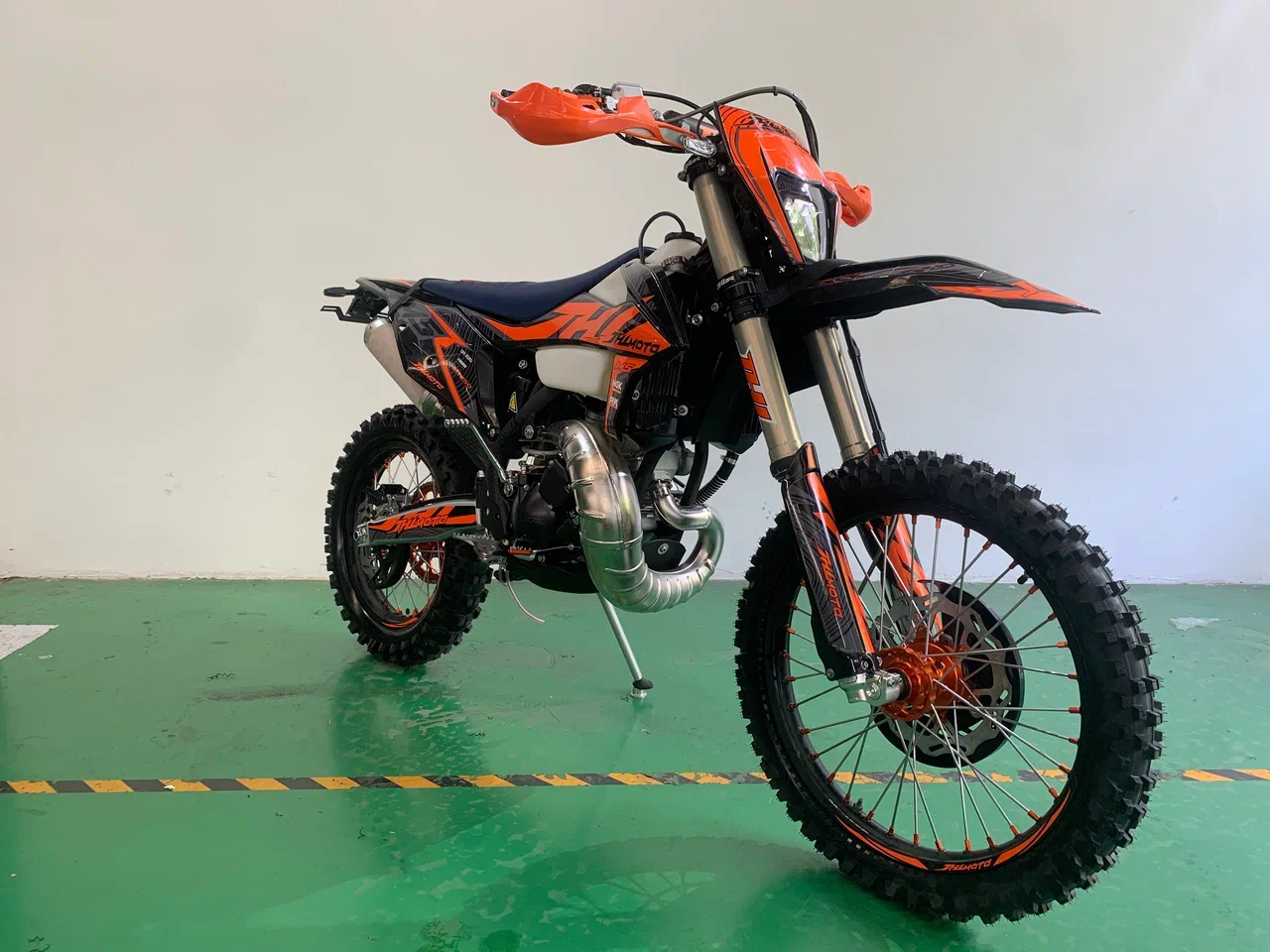 Мотоцикл JHL M5 MT250 (1E66MM)