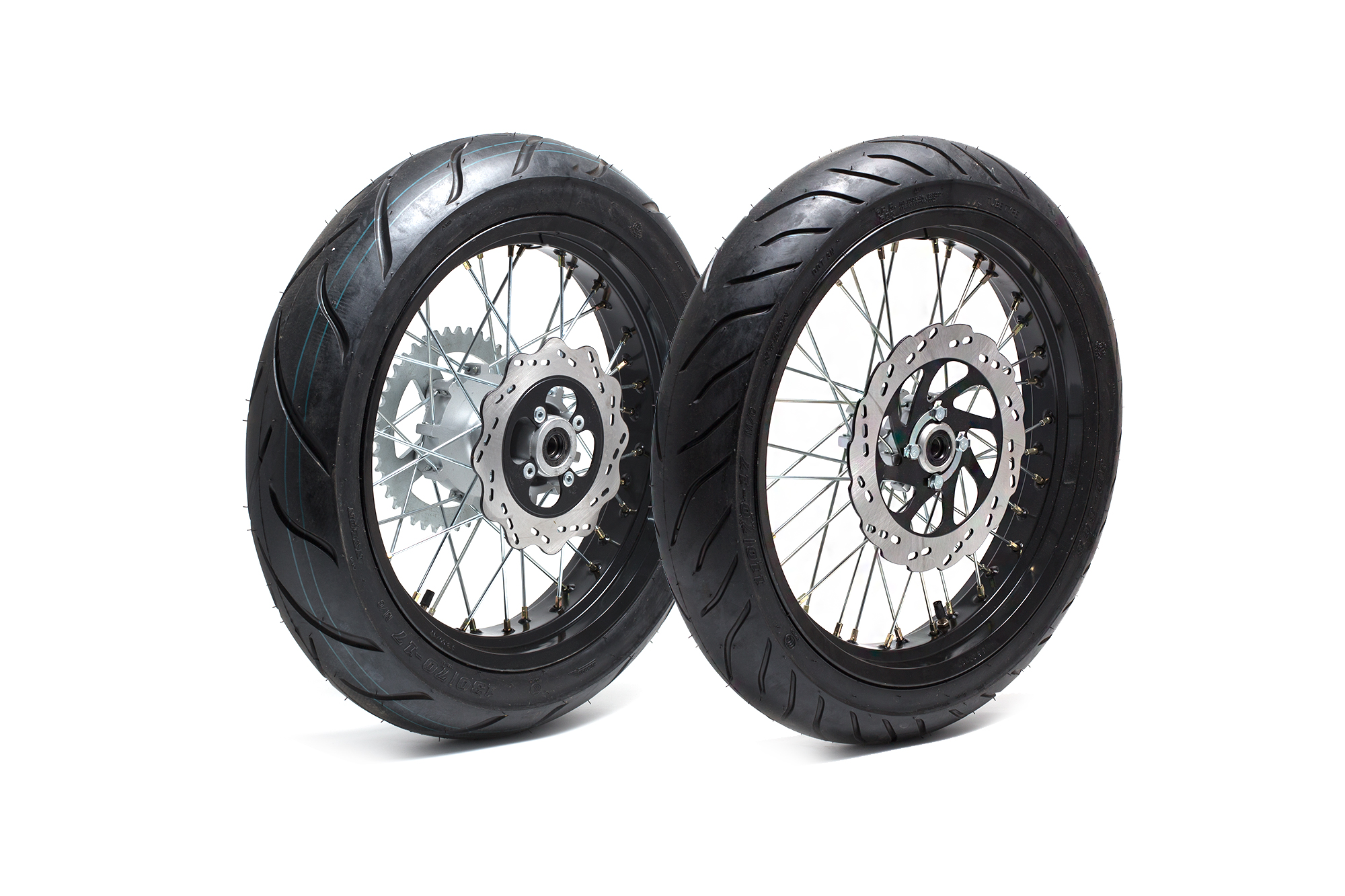 Колеса МОТАРД Sport 003, Athlete (диски алюминий с шиной 110/70-17, 130/70-17) деффект/повреждение ступицы