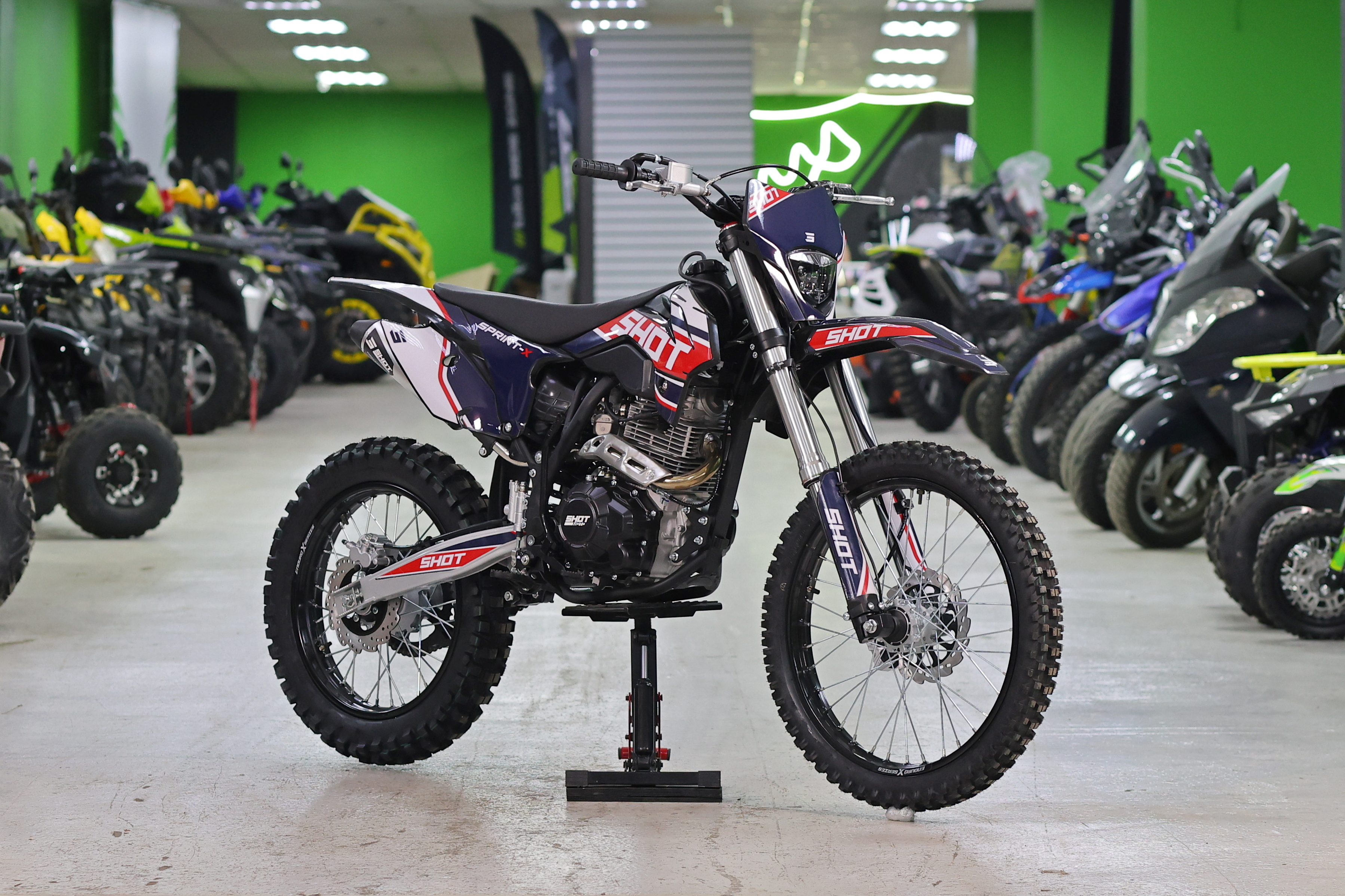 Эндуро мотоцикл SHOT SPRINT X CB300F