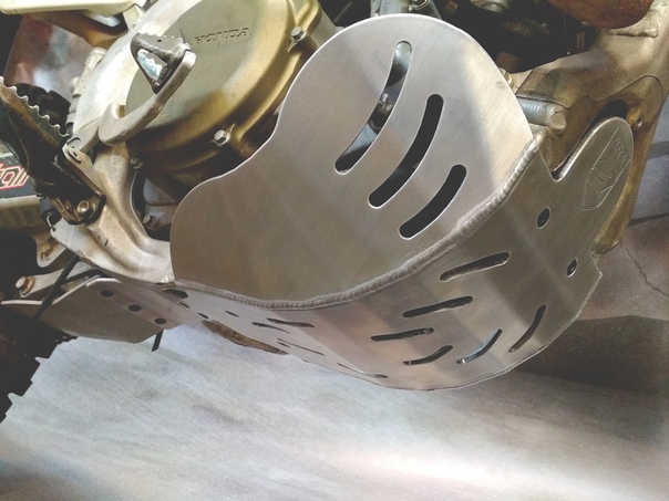 Защита картера HONDA