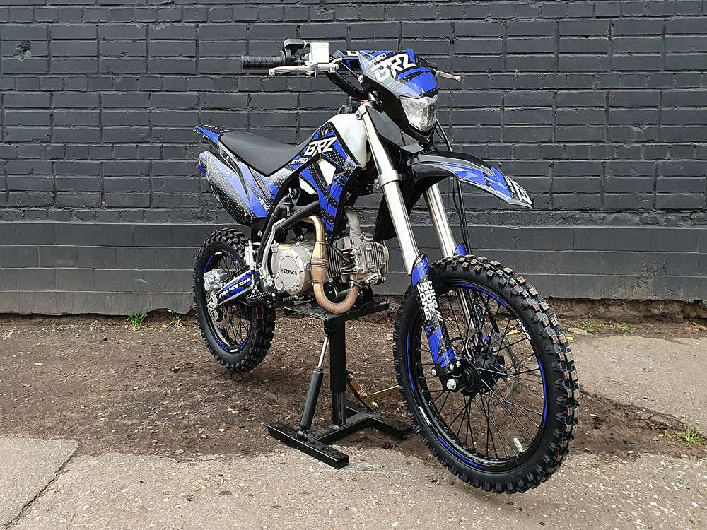 Комплект пластика BRZ sx150 в граффике полный комлект с фарой