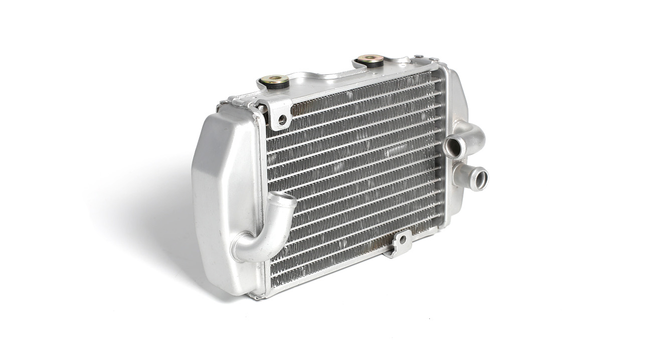 Радиатор вод.охл. левый KAYO Т6 (W260039)