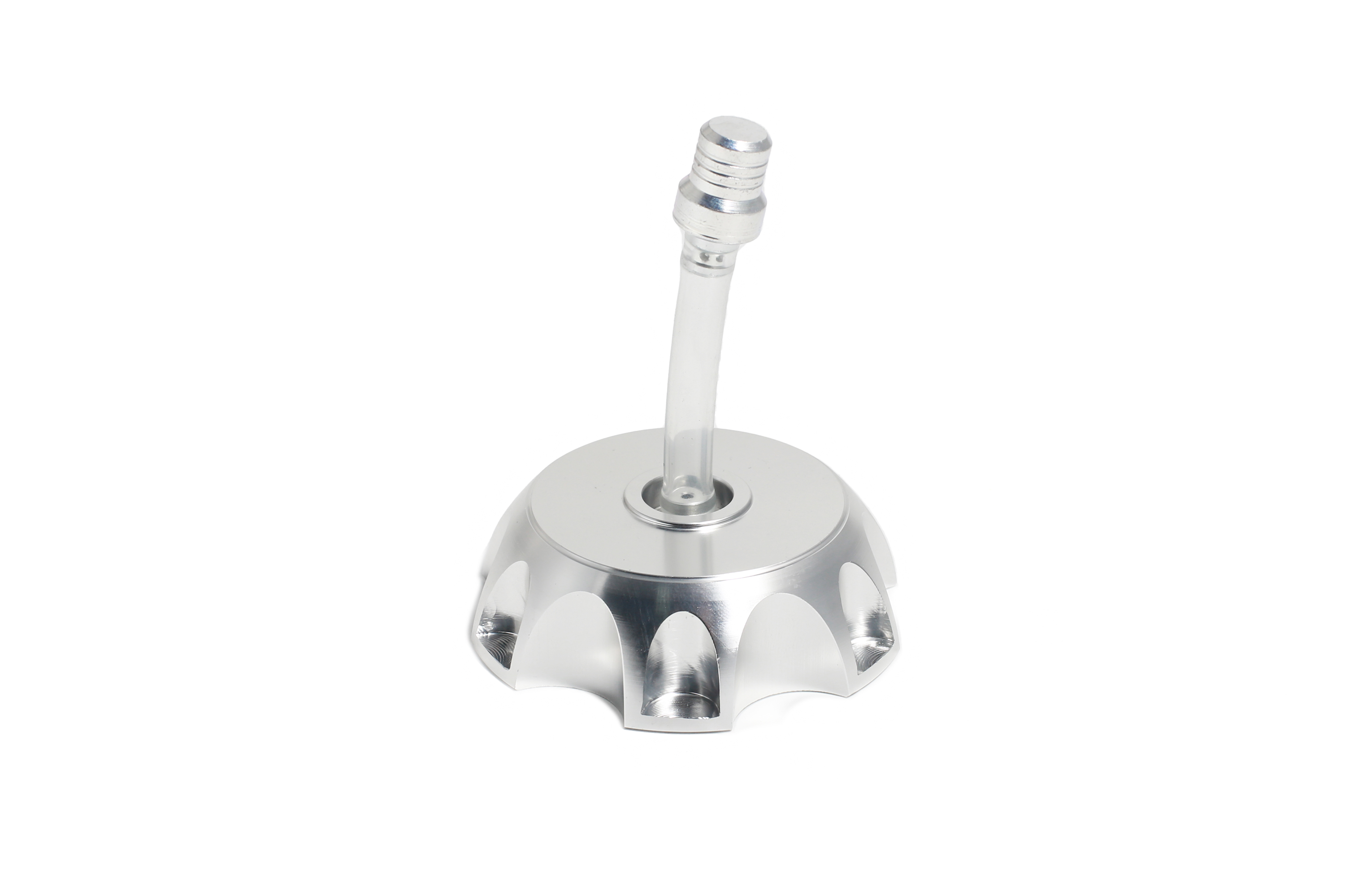 Крышка бака универсальная с клапаном серебристая CNC