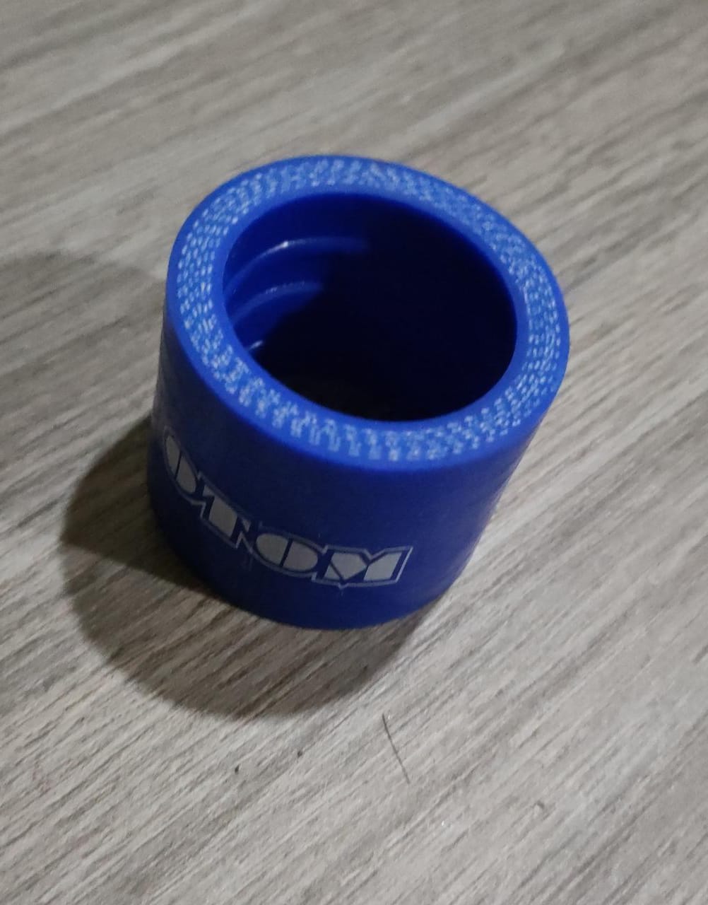 МАНИФОЛД (ПАТРУБОК КАРБЮРАТОРА) PE28 OTOM