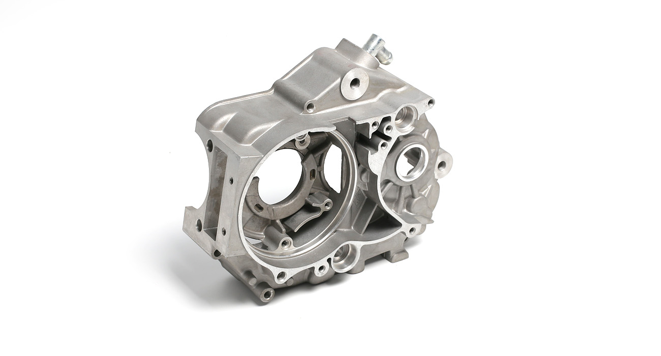 Картер двигателя левый двиг. YX150,160 (кикстартер) OEM