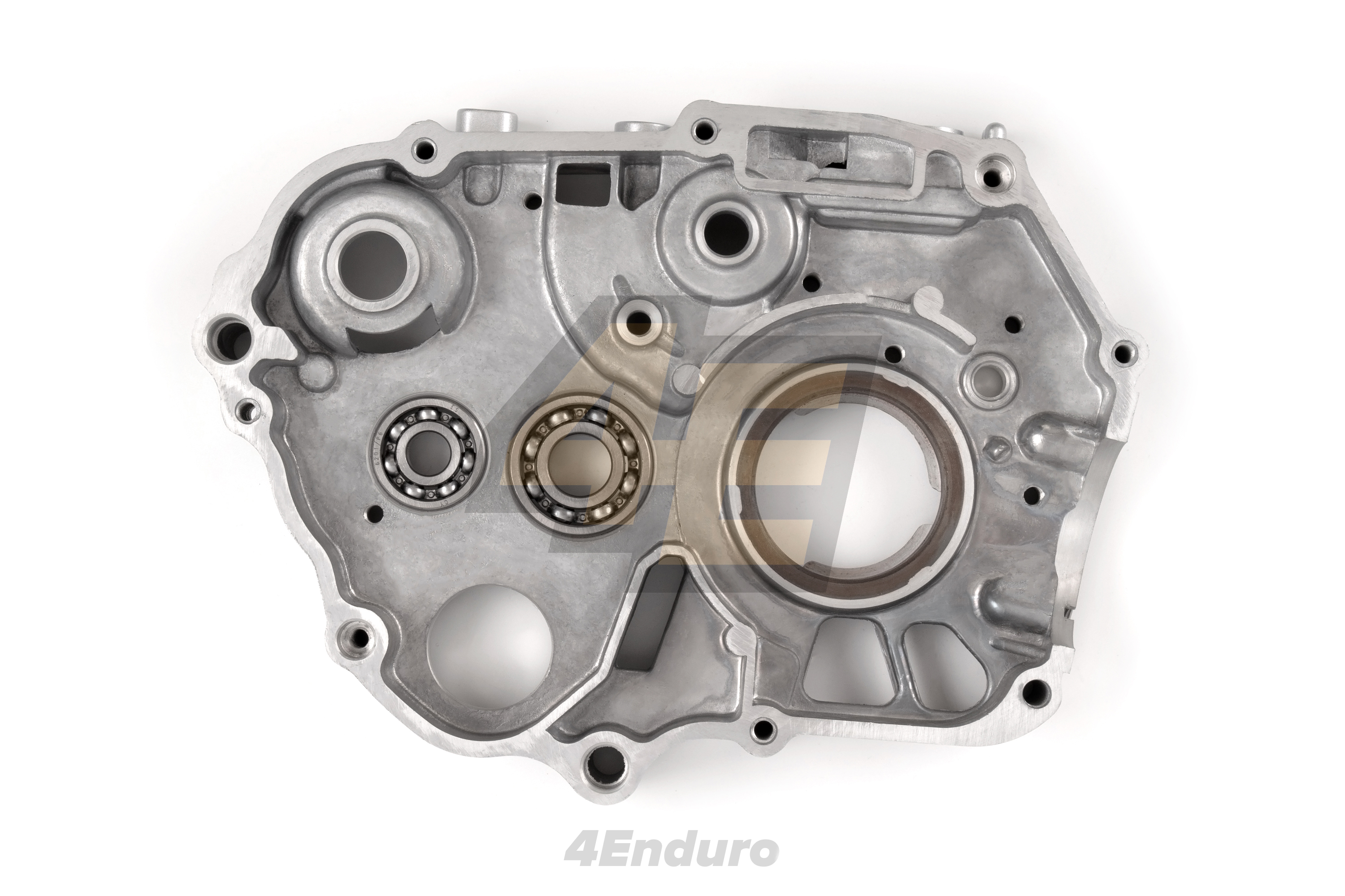 Картер правый верх.эл.стартер 139FMB,147FMH,152FMH