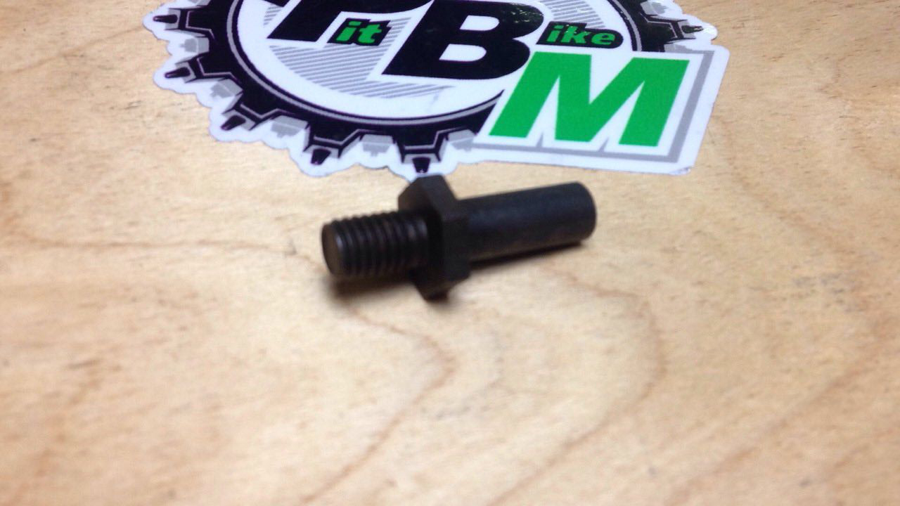 Болт крепления копирного вала