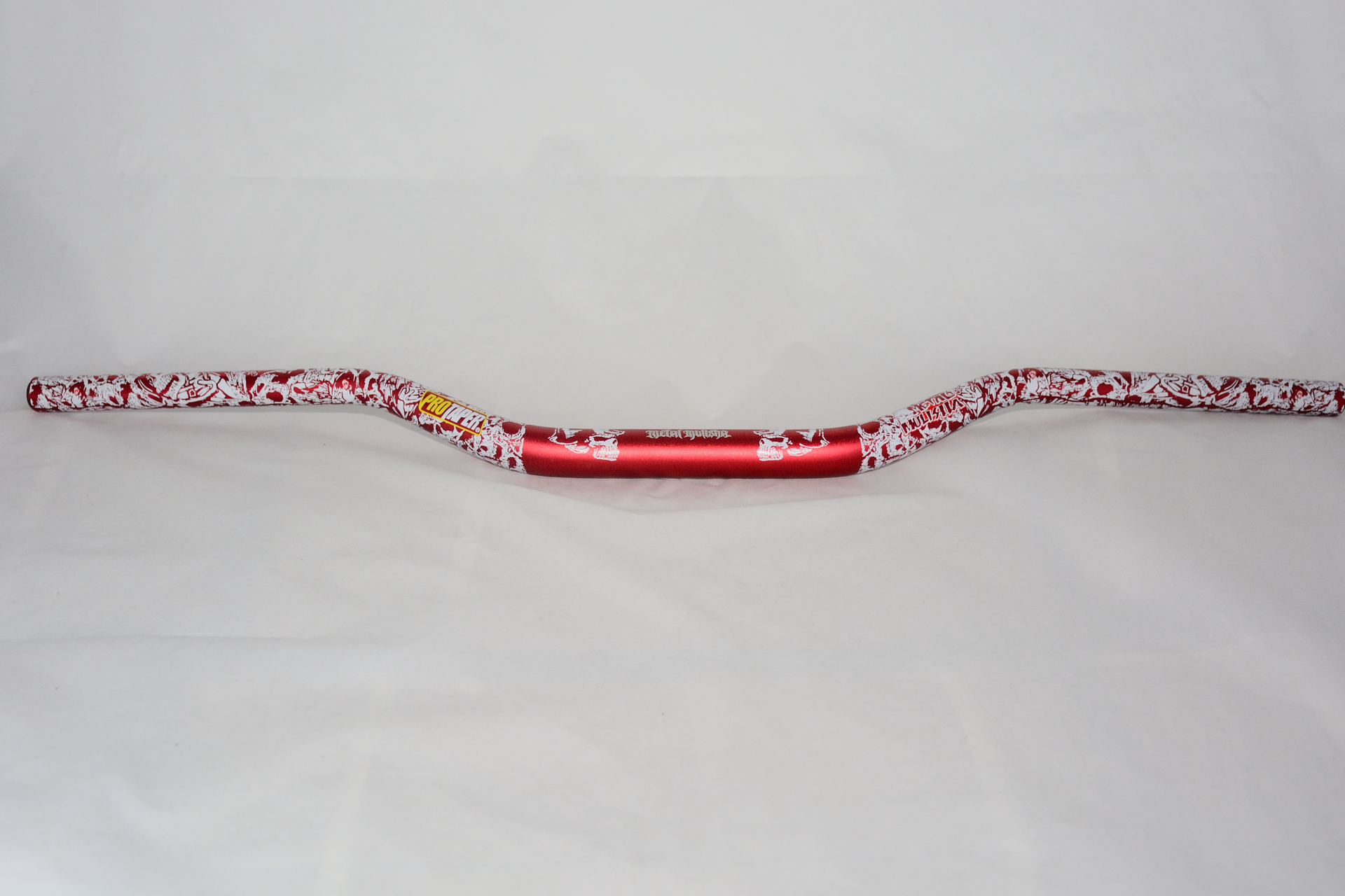 Руль алюминиевый 28 мм Metal Mulisha красный