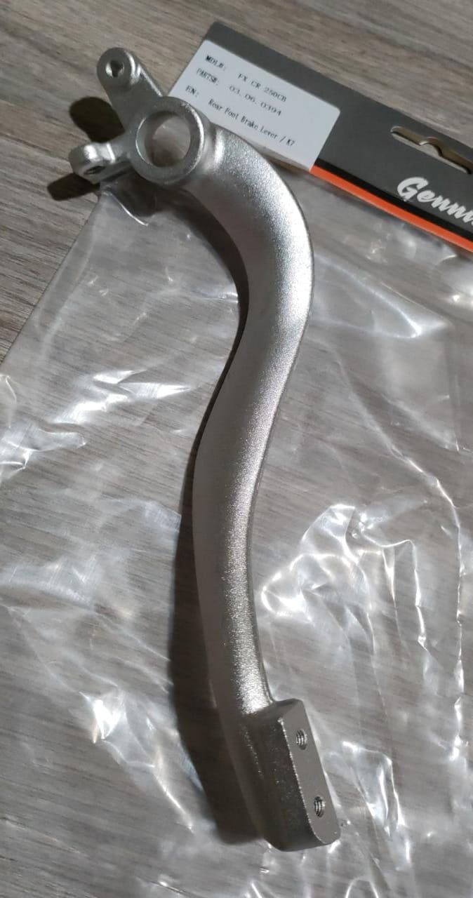 Педаль заднего тормоза без подшипника CR 250CB