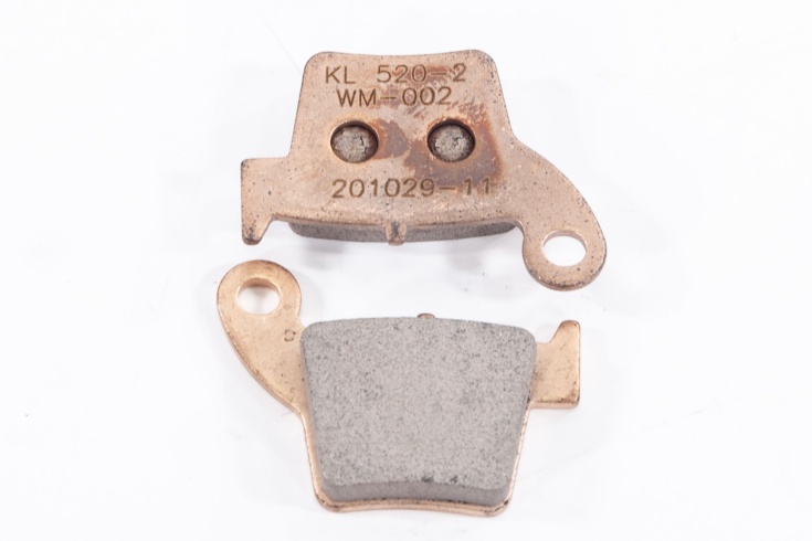 Колодки тормозные задние BSE Z10