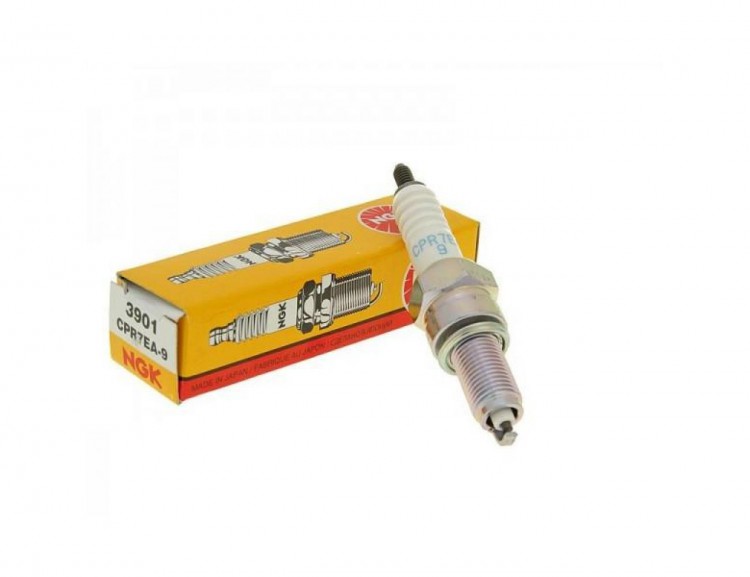 Свеча NGK CPR7EA-9