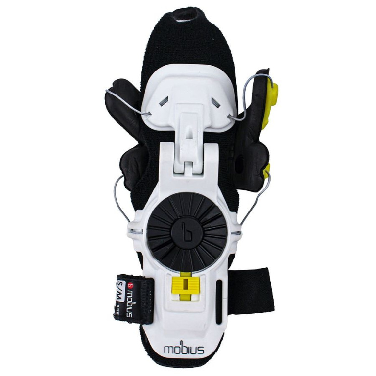 Защита запястья MOBIUS X8