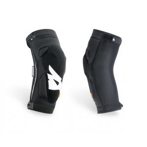 Наколенники Bluegrass Solid Knee Pad D3O Взрослый, S, черный, 2020 (3PROP24S018)