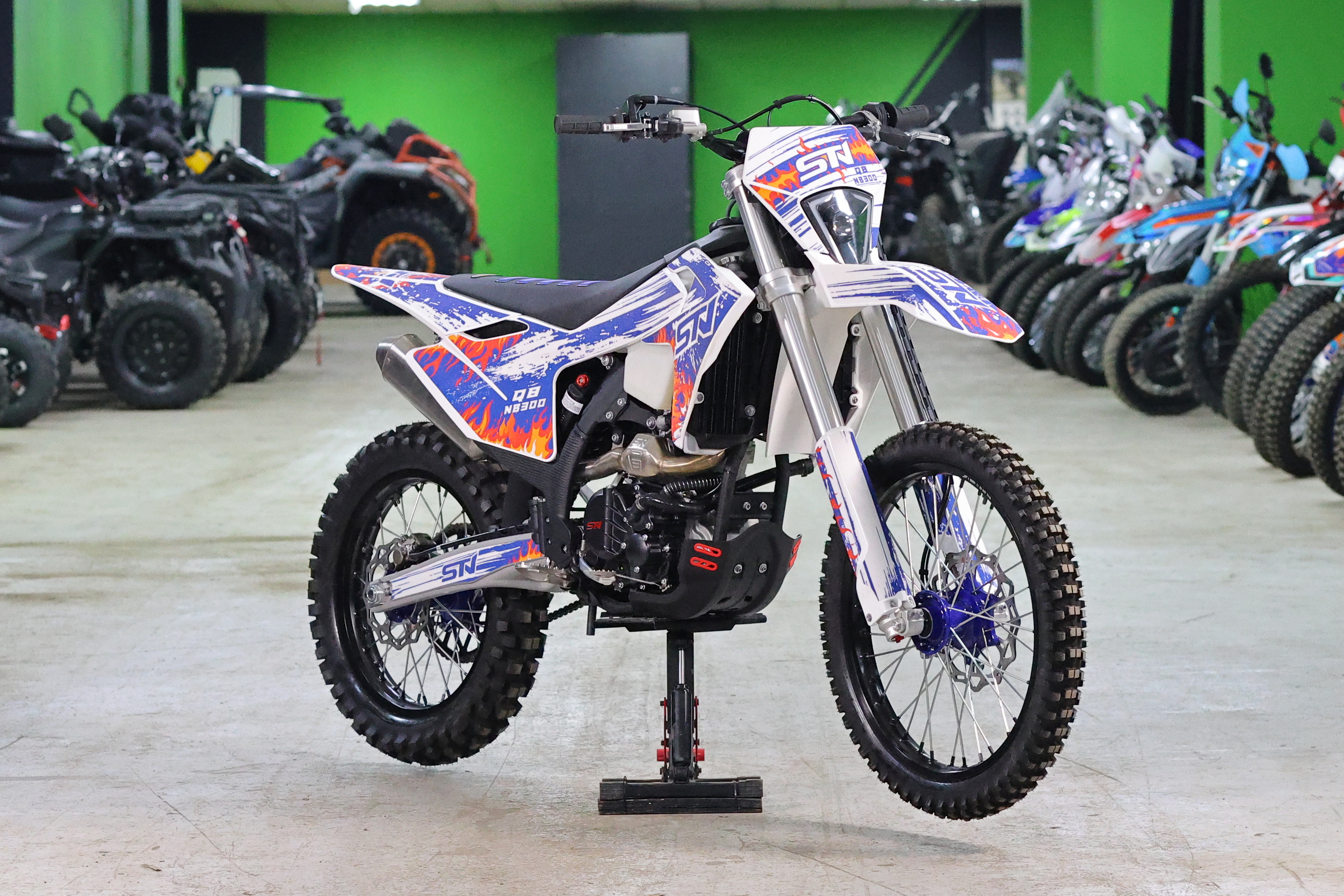 Эндуро мотоцикл STN Q8 NB300